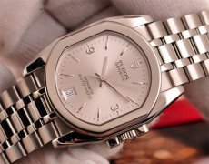 帝舵手表机芯受损应该咋解决