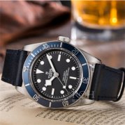 帝舵手表进水了应该咋办